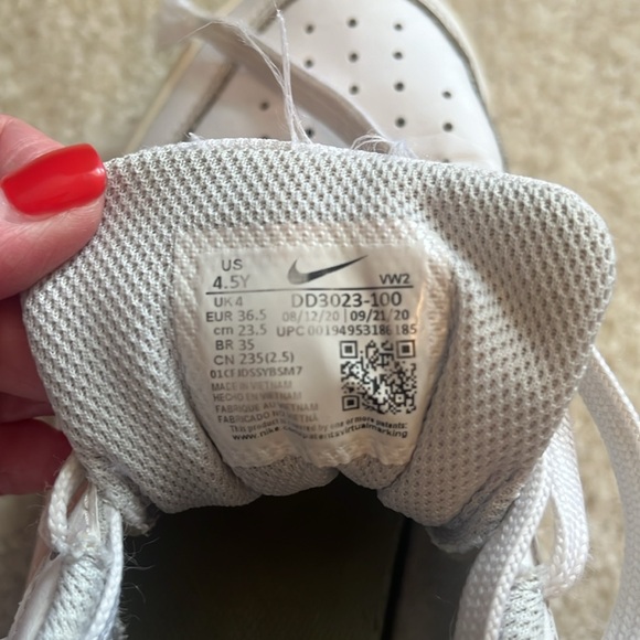 Nike court borough low 2 artic punch size 4.5 - Picture 7 of 8